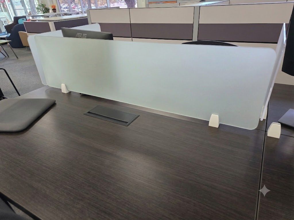 Desk Mount Screen (Glass) PE16-GS-3914 — 39"W x 14"D x 1"H